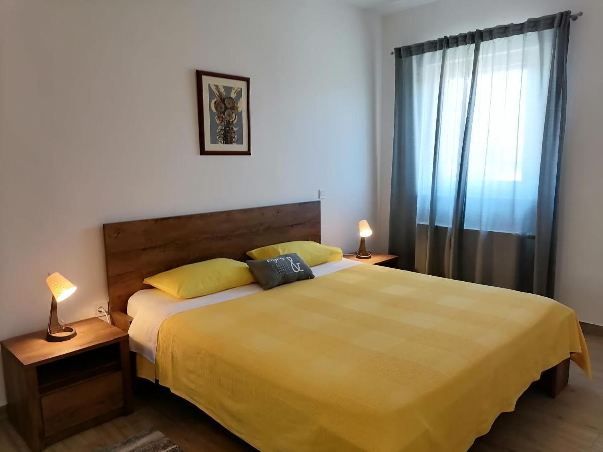 Holiday Apartment Dunja Pola Esterno foto