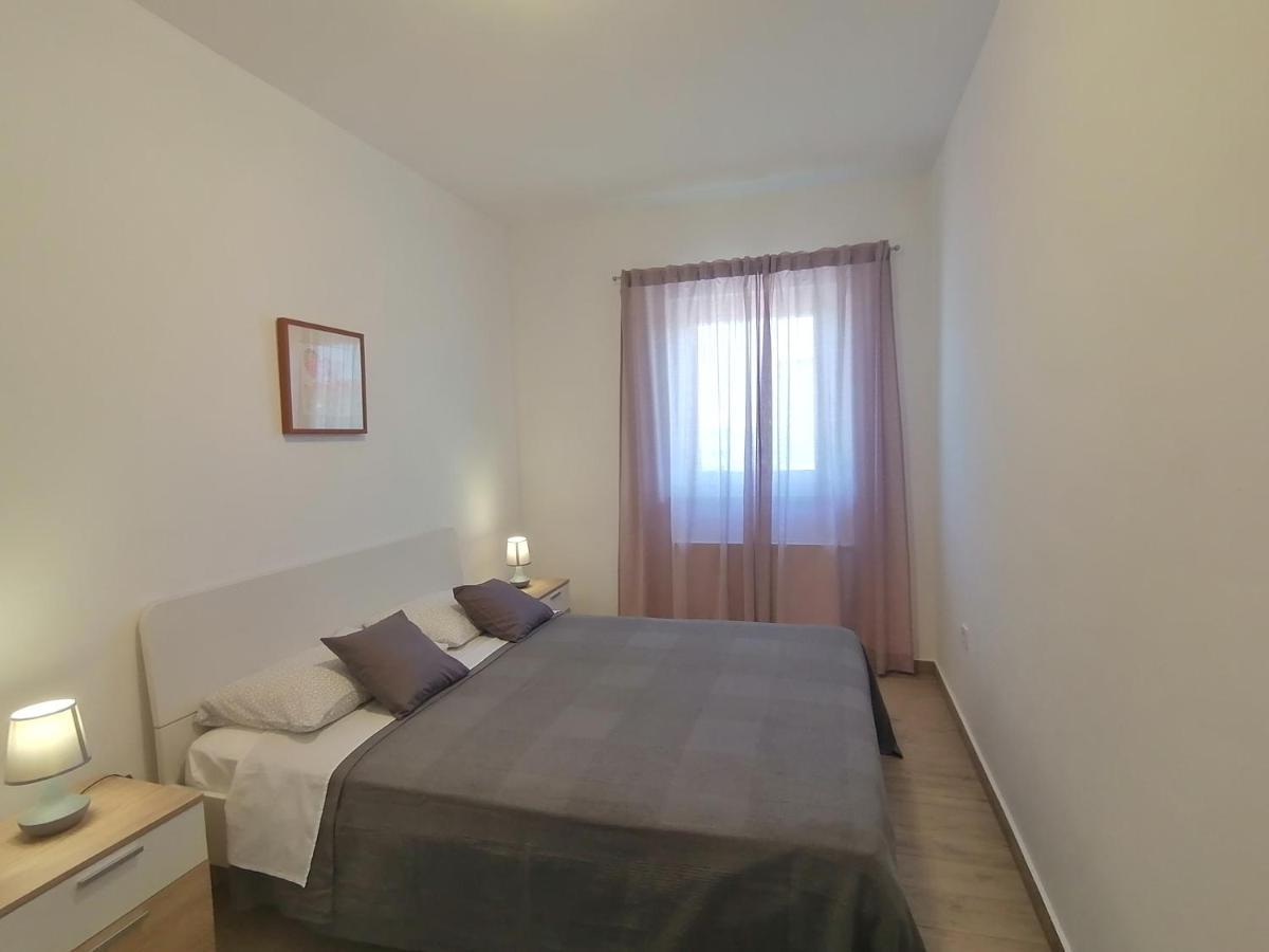 Holiday Apartment Dunja Pola Esterno foto